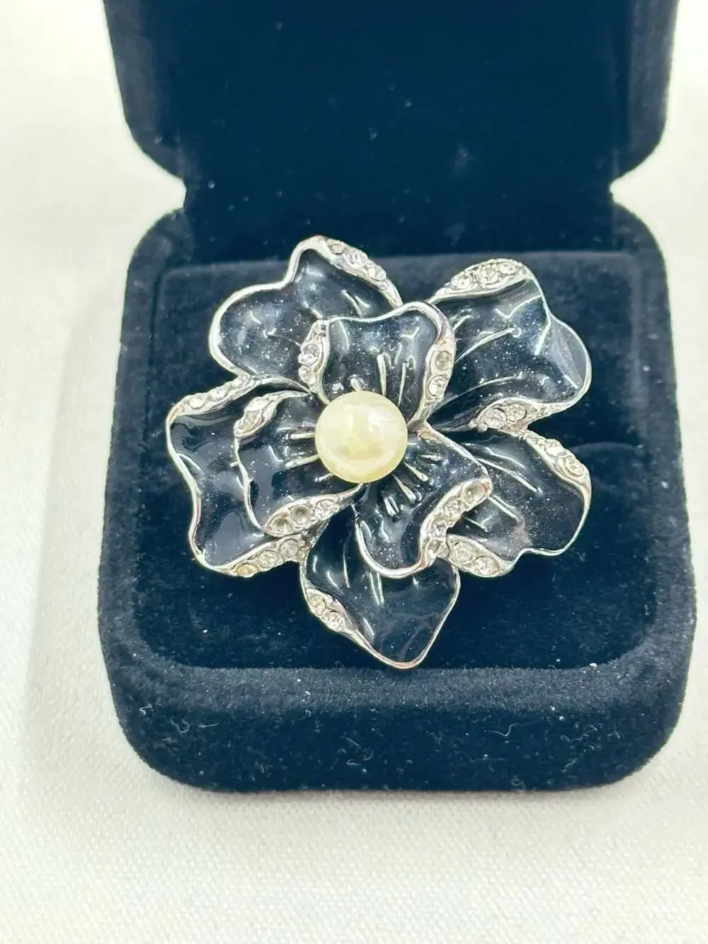 Vintage RA Robert Allison Rhinestone and Enamel Flower Statement Ring